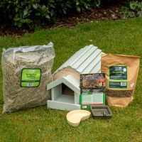 Hedgehog House, Bedding Food and Guide